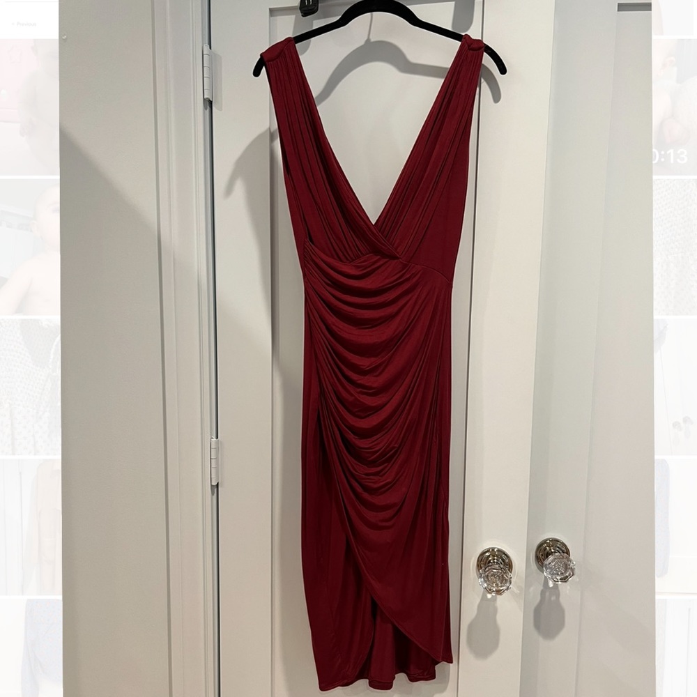 Burgundy wrap Lulu’s midi dress, size small